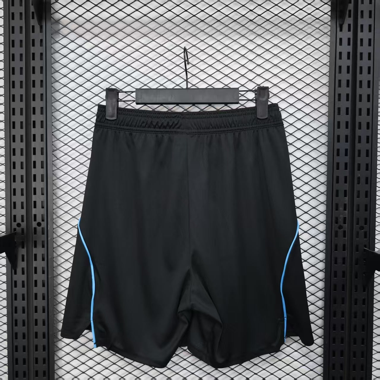 Newcastle Short Domicile 25/26