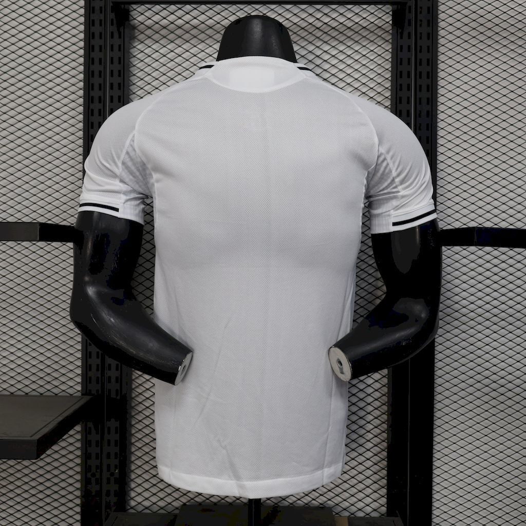 Newcastle Maillot Domicile 25/26